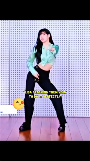 Lisa is the best dancer for a reason #trending#fypviral#viralshorts#13million#blackpink#sunsetqueens