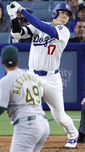 大谷翔平が今季初勝利！6回無失点の熱投＆二刀流で圧巻パフォーマンス#大谷翔平#MLB#二刀流#野球#Baseball#ピッチャー#ホームラン#スポーツニュース#勝利#注目選手 ⚾🔥