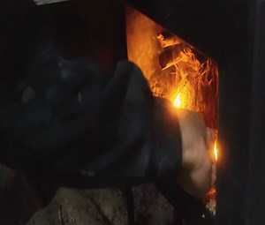 Although it's raining outside, my quiet outdoor life is still warm and delicious inside | Alone with nature | Facebook