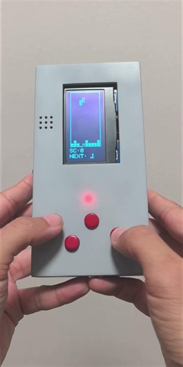 DIY了一台手提“俄羅斯方塊” 遊戲機 | Made a handheld "Tetris" game console