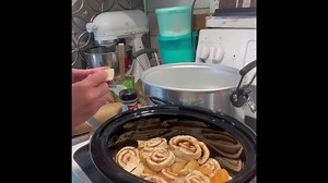 5.8K views · 107 reactions | Hey friends, here’s an easy, delicious , crock pot dessert I thought you would enjoy. Make sure to spread the Love on this one . Tell me if you’re going to give it a try. Ingredients: 2 cans Apple Pie Filling 2 cans Cinnamon Rolls 1/4-1/2 cup Heavy Whipping Cream Optional: Brown Sugar Ground Cinnamon #desserts #crockpotrecipes #recipes | Lattice and Lace DIY Creations & Designs | Facebook