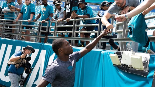 Travis Hunter injury: What to know about knee surgery, return timeline with Jaguars