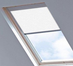 Bloc verduisterend dakraamgordijn geschikt voor VELUX ® GGL UK04, Blossom White | bol