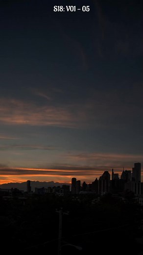 Sourate 18 Quran Recitation Versets 01 - 05