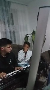 22K views · 248 reactions | gjat ushtrimeve liman krasniqi duke ushtruar kengen e vet teksti vet dhe ne pritje te ksaj kenge | Vajtuse - Shumë të mira - Muzikë Live | Facebook