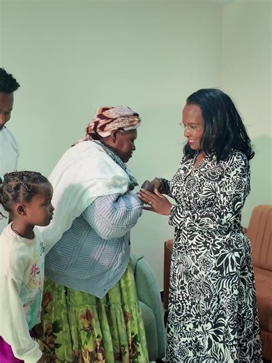 ቃል በተግባር ከንቲባ አዳነች አቤቤ ለህፃን ብሌን ቤተሰቦች የመኖሪያ ቤት ዛሬ አስተላልፈዋል! #ቤት #አዳነችአቤቤ #adanechabebe #adanechabiebie