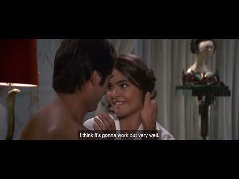 James Bond and Lupe Lamora Love Scene (License to Kill - 1989)