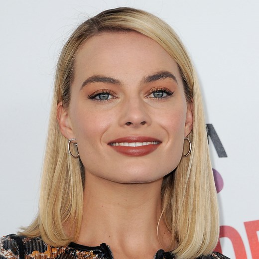 Fans Spot A 'Huge Difference' In Margot Robbie's Appearance After Looking At Before And After Photos