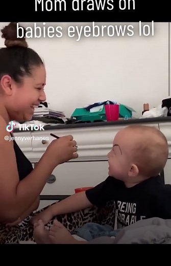 Mom Draws On Baby's Eyebrows! 😂