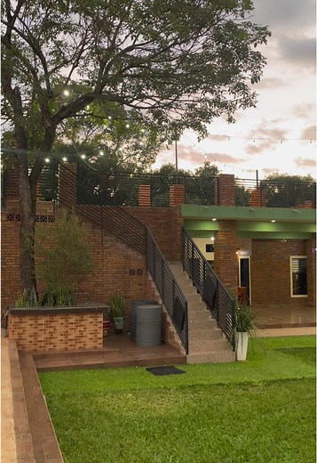 Atardecer en Paraguay: La Quinta Los 4 Elementos