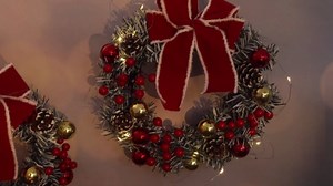 Ceenna 8 Pcs Lighted Christmas Wreath 14 Inch Pre Lit Artificial Christmas Wreath with Battery Operated LED Light and Timer for Xmas Front Door Outdoor Window Holiday Party Decor(Red Bow)