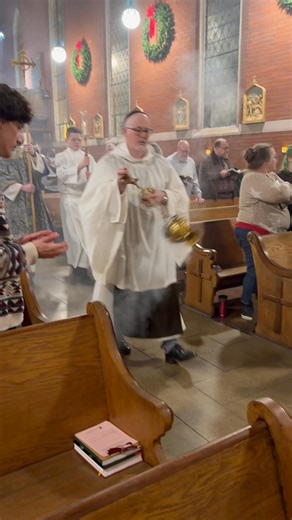 56K views · 512 reactions | Christmas procession at All Saints Indy. We wish everyone a very merry Christmas! May you be filled with joy and love. #allsaintsindy #episcopalchurch #anglocatholic #episcopal | Episcopal Church of All Saints | Facebook