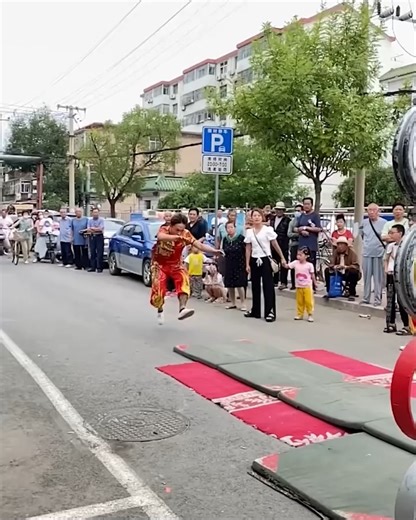 6.5M views · 76K reactions | It’s always fun to see skilled acrobats training | DIY Panda | Facebook