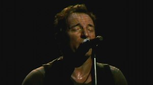 12K views · 337 reactions | "Loose Ends" canción de Bruce Springsteen grabada el 18 de Julio de 1979 en The Power Station en la ciudad de New York ,lanzada por primera vez en la caja Tracks en 1998 y posteriormente en 2015 en la caja The Ties That Bind:The River Collection.La versión que os presento en vivo pertenece al concierto de 20 de Octubre de 2009 en Wachovia Spectrum,Philadelphia y fue lanzada en descarga oficial en 2017 | Springsteen & Rock Music | Facebook