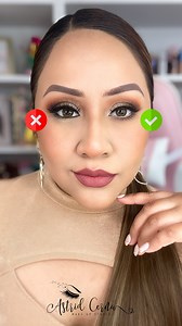1.2M views · 54K reactions | ¿Tienes párpado caído y aún no logras maquillarlo?  Hoy te enseño todos los trucos para que logres maquillarte como una profesional 朗 | Astrid Cerna MakeUp Studio | Facebook