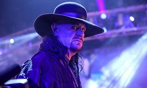 PHOTO: The Undertaker snapped backstage at WWE Royal Rumble with potentially returning star