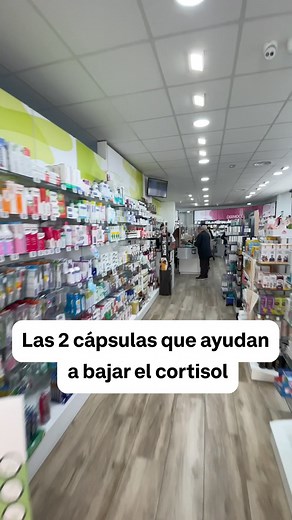 🛑 El estrés continuado puede ser terriblemente dañino para tu organismo. Niveles altos y sostenidos de cortisol (la hormona del estrés) pueden afectar tu humor, sueño, energía, piel, sistema inmune e incluso influir en tu peso. Electra es el Best Seller de Superlativa y puede ayudarte gracias a sus ingredientes activos: 🌿 Ashwagandha Sensoril®: Extracto de Ashwagandha patentado con beneficios probados para generar resistencia al estrés, mejorar niveles de cortisol y mejorar la calidad del sueñ