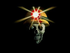 Stephen King's Graveyard Shift - Trailer (Upscaled HD) (1990)