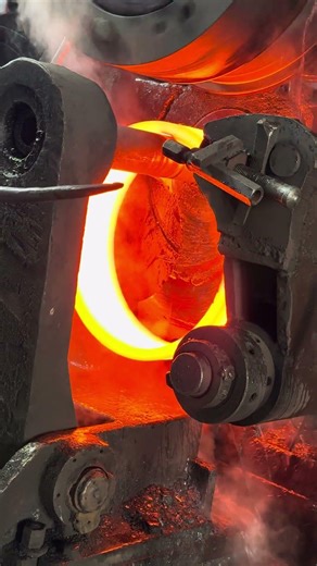 Inside the forging factory tour Step-by-Step: Rolling a Massive Bearing Race #process #forging