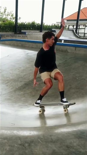 El layback de frontside no es tirarse atrás