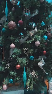 Views like this are the best gift! 🎁 😍 Christmas in Queensland is looking pretty good this year, especially from SkyPoint Australia Destination Gold Coast. With so many incredible places to visit, what's on your wish list for next year? 💙 📸 by IG/travel_with_ban | Visit Queensland, Australia