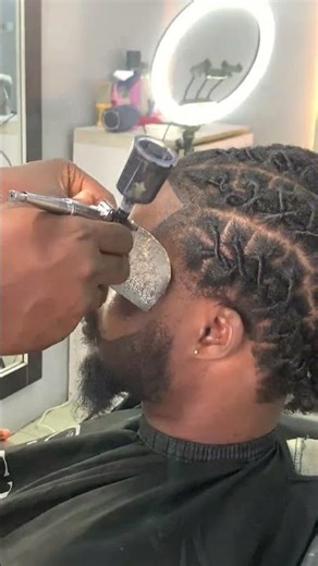 How to use the air brush compressor effectively #barber #howto #compressor #airbrush #learning