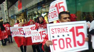 Fast-food workers demand better pay