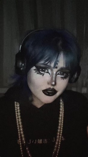 Exploring Gothic Alternative Euphoria