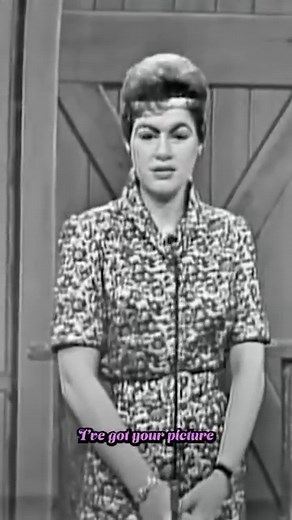 261K views · 9K reactions | "She's Got You" was written as a follow-up single to Cline's previous year's big hits, "I Fall to Pieces" and "Crazy." It was released on January 30, 1962, and immediately climbed to the top of the Hot Country chart. | Patsy Cline | Facebook