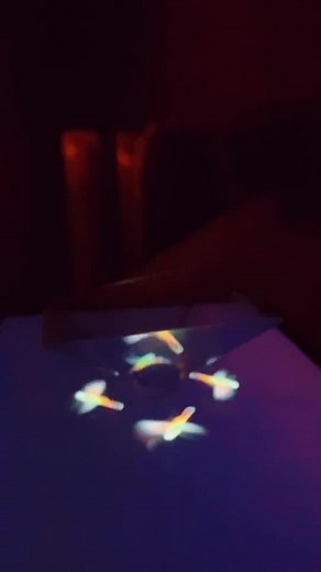 3D Hologram Pyramid Fun
