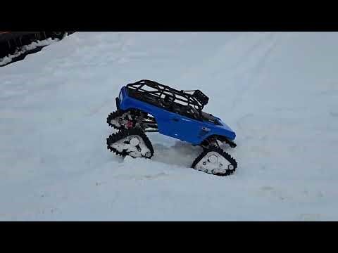 Axial SCX10 on Predator tracks