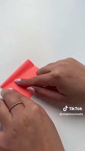 Easy DIY Paper Rose Craft for Mother's Day with Post-it Notes