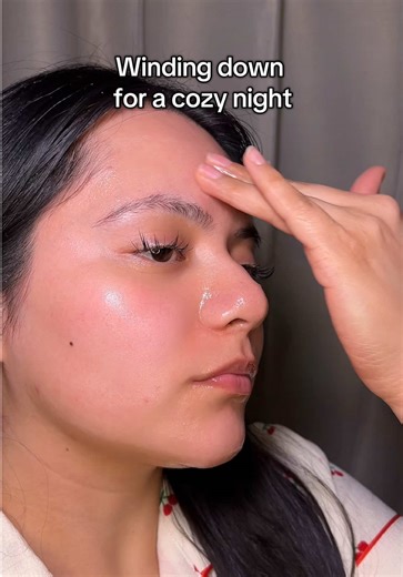 Fall night routine #nightdoneright#nightroutine#nightskincareroutine#cozy#fallaesthetic