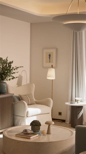 Le Provençal is the French Riviera, reimagined. An icon of Art Deco glamour, reborn as a sanctuary of sublime design, panoramic views and effortless living. From the moment of arrival, every detail, from hand-finished interiors to a world-class concierge, is thoughtfully considered, awakening the senses and elevating the everyday. | Le Provençal