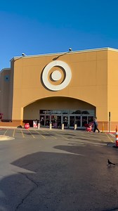November’s hottest Target find: Strawberries & Cream and Chocolate Peanut Butter Oats Overnight! Find it in the hot cereal aisle.Have you tried it??#OatsOvernight #Target #targetfinds #targethaul #targetholiday | Oats Overnight