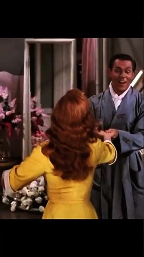 He Called Her the Most Beautiful Woman in Movie History 😍🎶 #dance #filmflashbacks