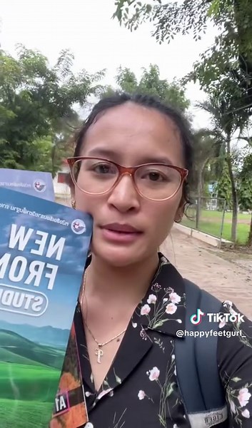 First Week as a Volunteer in Thailand 🇹🇭 This has been a dream come true—to teach without being paid, and even more, to serve all the way here in Thailand. For as long as I can remember, I’ve always wanted to give and serve using what God has entrusted to me. For the next 6 weeks, I’ll be teaching English to students from kindergarten to junior high. It’s been challenging—especially since many of them don’t understand a single word of English. But it’s also been incredibly rewarding. The child