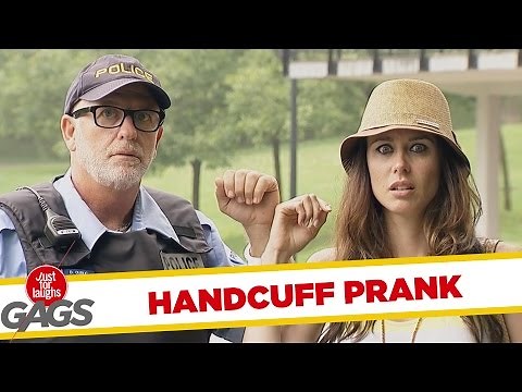 Handcuff Fail !