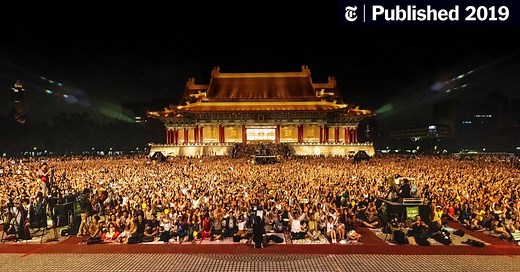 In Taiwan, a Contemporary Dance Troupe Brings in the Crowds