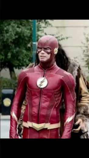 flashs suit in evrey season of the #flash