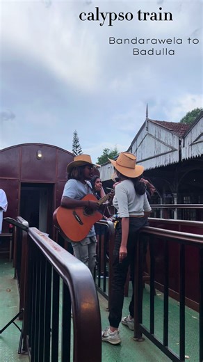 calypso train 🇱🇰 Bandarawela to Badulla #tranding #viral #badulla #bandarawela #srilanka #miusic #relax #train #calypso #calypsotrain #travel #alien