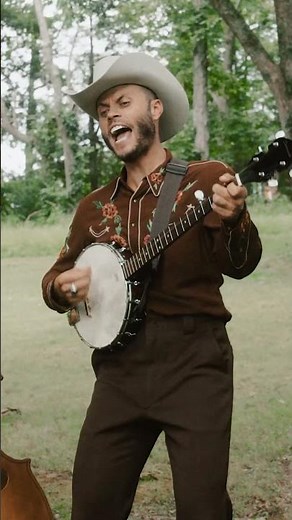 Charley Crockett is one incredible Banjo Pickin' Man. #bluegrass #charleycrockett