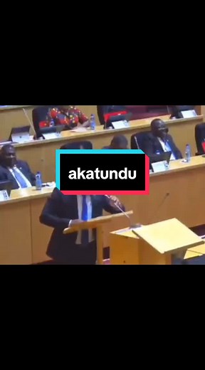 Awa ndi akatundu akulu akulu