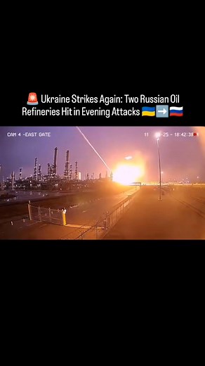UKRAINE DÉTRUIT LES RÉFÉRENCES PÉTROLIÈRES RUSSES : Des explosions dévastatrices secouent la Russie ! 🇺🇦➡️🇷🇺 Des frappes ukrainiennes ont ciblé deux raffineries de pétrole russes, provoquant des explosions et des incendies massifs. Les forces armées ukrainiennes ont mené des attaques coordonnées contre des infrastructures énergétiques critiques, visant à perturber la production de carburant et les chaînes d'approvisionnement militaires russes . Les cibles : - La raffinerie Orsknefteorgsintez