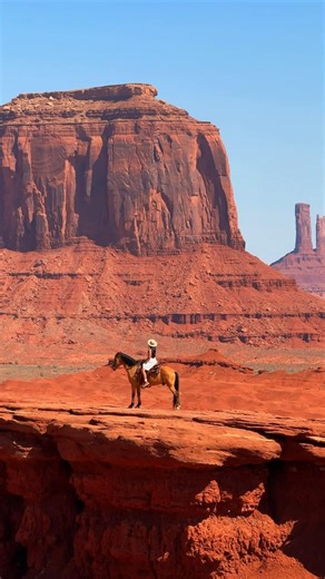 Best Photo Spot in all of Monument Valley 📍John Ford Point 🤠🐎🏜️ #monumentvalley #southwest