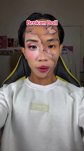 Viyline Cosmetics: Exploring the Broken Doll Aesthetic