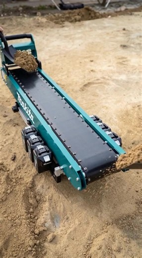 土を運ぶためのマキタ新商品