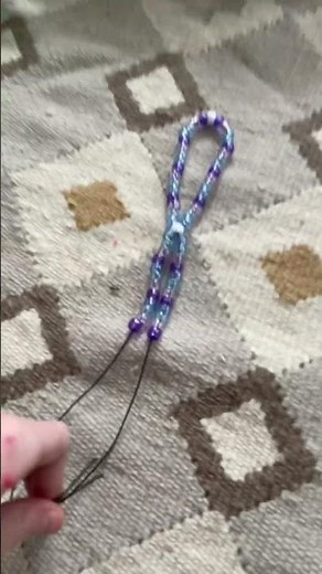 Making a harness for my IKEA alien :3/#bracelet #kandie #kandi #beads #kandikid #diy #kandibeads ￼