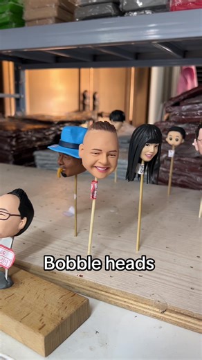 USA Bobble heads on TikTok