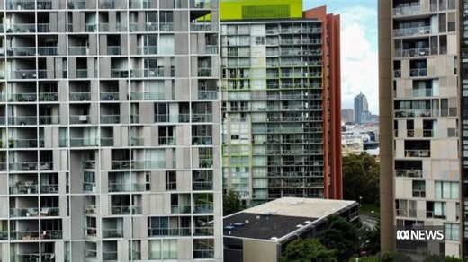 An ABC investigation has found one of the country's highest profile strata management firms has been using its wholly owned insurance arm to charge apartment owners insurance brokerage fees up to three times the typical rate. Specialist strata solicitor Stephen Goddard says governments need to intervene to protect consumers. When news is breaking, stay in the know. Download the ABC NEWS app: https://ab.co/abcnewsapp | ABC News